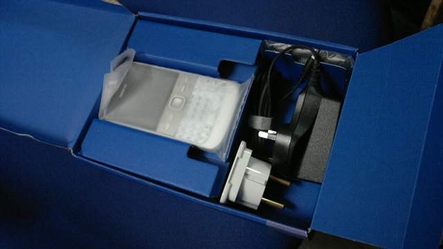 Nokia E5 White Colour. with white Nokia E5-00